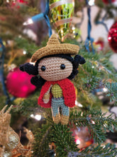 Load image into Gallery viewer, Princess keychain/ornament