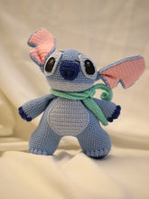 Load image into Gallery viewer, Big blue alien