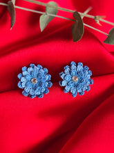 Load image into Gallery viewer, Three layers flower stud earrings