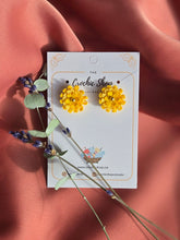 Load image into Gallery viewer, Handmade crochet earrings