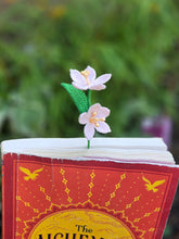 Load image into Gallery viewer, Floral bookmark