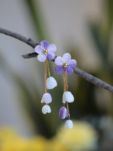 Load image into Gallery viewer, Beautiful floral dangle earrings