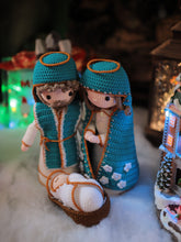Load image into Gallery viewer, Crochet Nativity set