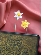Load image into Gallery viewer, Daffodil - for Canadian Cancer Society