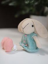 Load image into Gallery viewer, Bunny