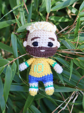 Load image into Gallery viewer, Famous footballer keychains