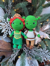 Load image into Gallery viewer, Green Ogre couple

