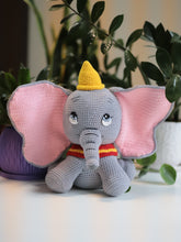 Load image into Gallery viewer, Elephant with big ears
