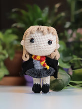 Load image into Gallery viewer, Small wizard and witch collection small dolls
