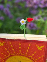 Load image into Gallery viewer, Floral bookmark
