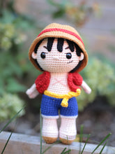 Load image into Gallery viewer, Pirate with a straw hat
