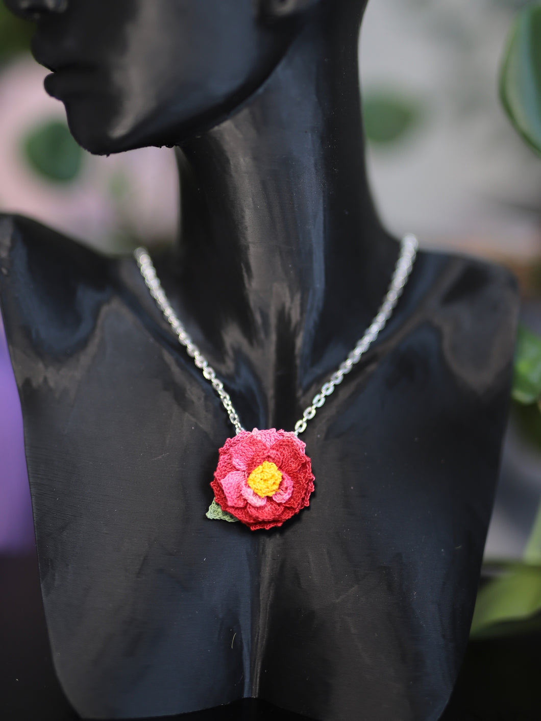 Peony pendant necklace