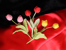 Load image into Gallery viewer, Tulip Flower Brooch
