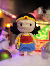 Load image into Gallery viewer, Mini super heroes
