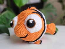 Load image into Gallery viewer, Cute clown fish
