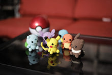 Load image into Gallery viewer, Pokemon keychains
